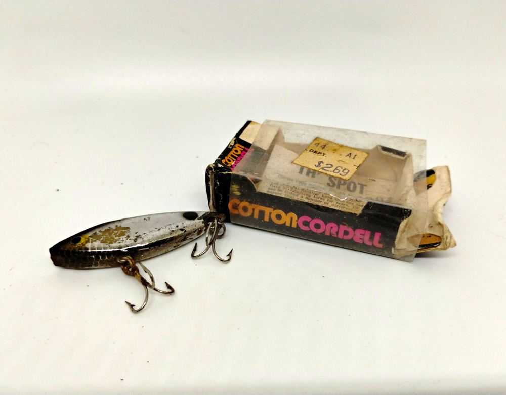 Cotton Cordell Hot Spot Lipless Crankbait -1/4oz - 2" Silver/Black/Gold w/ Box